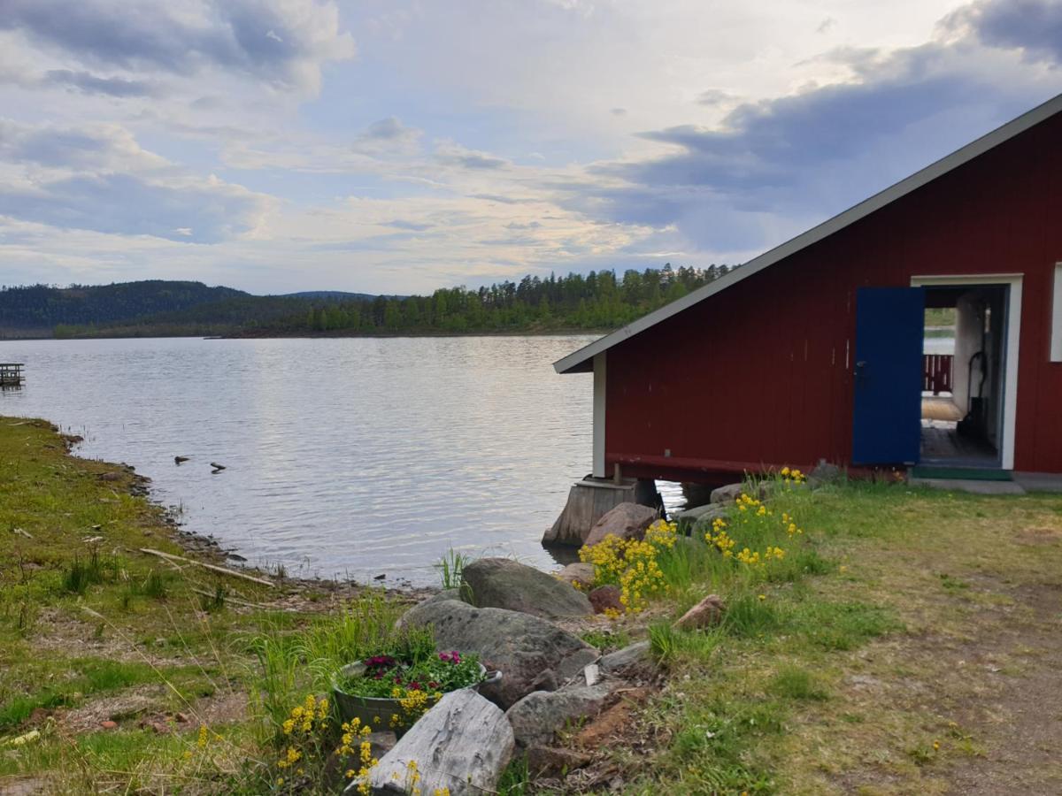 Boathouse Villa Mjallom Exterior photo